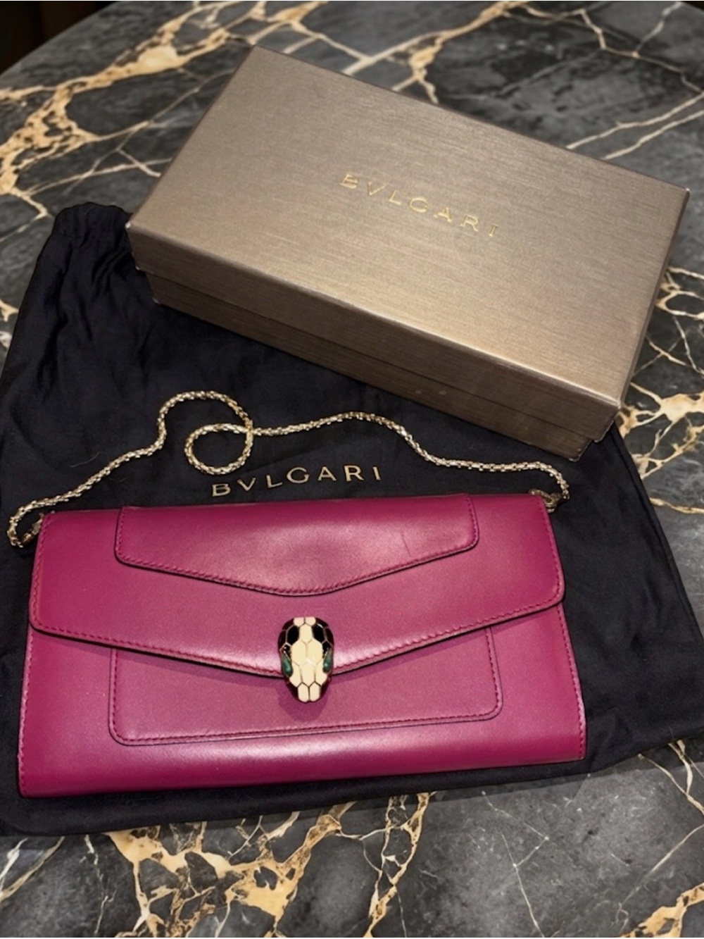 BVLGARI Serpenti Forever Chain Pochette Magenta